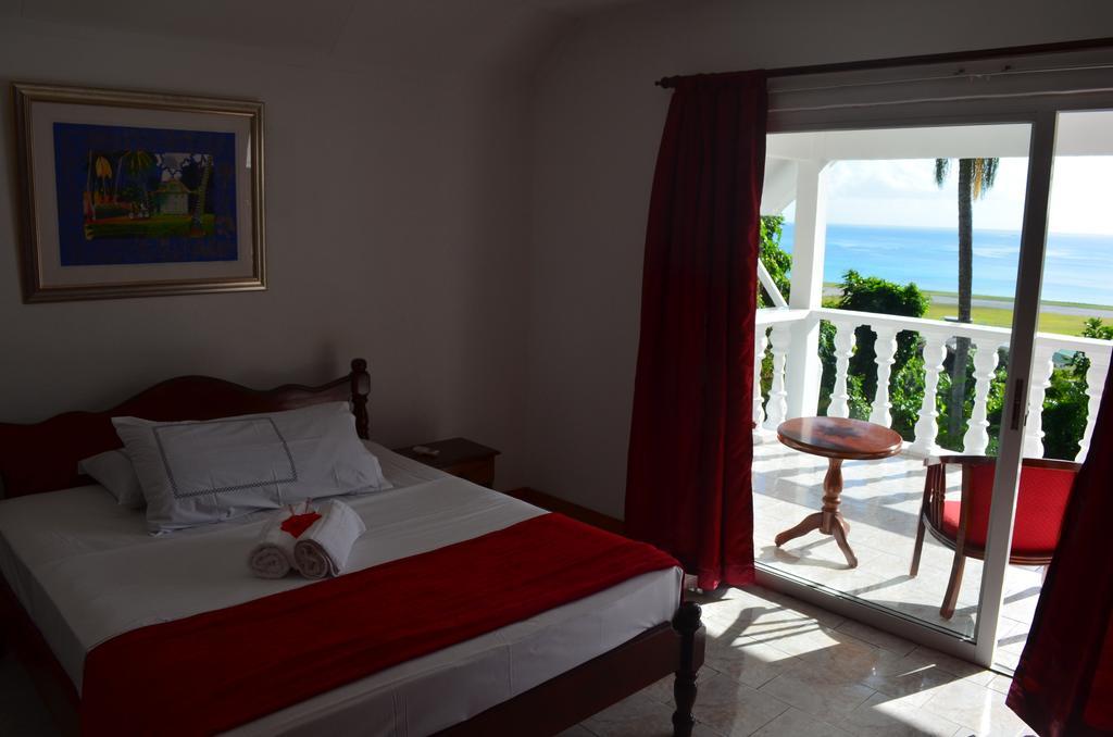 Touchdown Villa Pointe La Rue Room photo